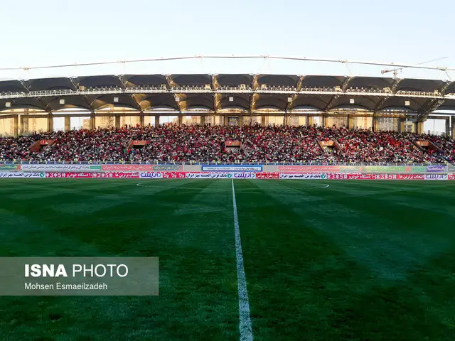 استقلال در تقابل حساس با گل‌گهر؛ بازی در مشهد یا اکباتان؟