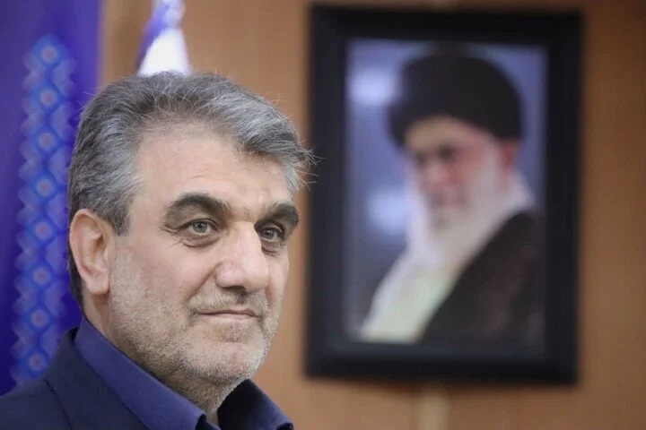 کولیوند وعده داد: مطالبات بانوان شاغل سمنان با جدیت و در چارچوب قانون پیگیری می‌شود