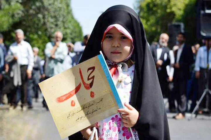 جهاد برای عفاف؛ روایت یک حرکت جهادی برای ترویج حجاب