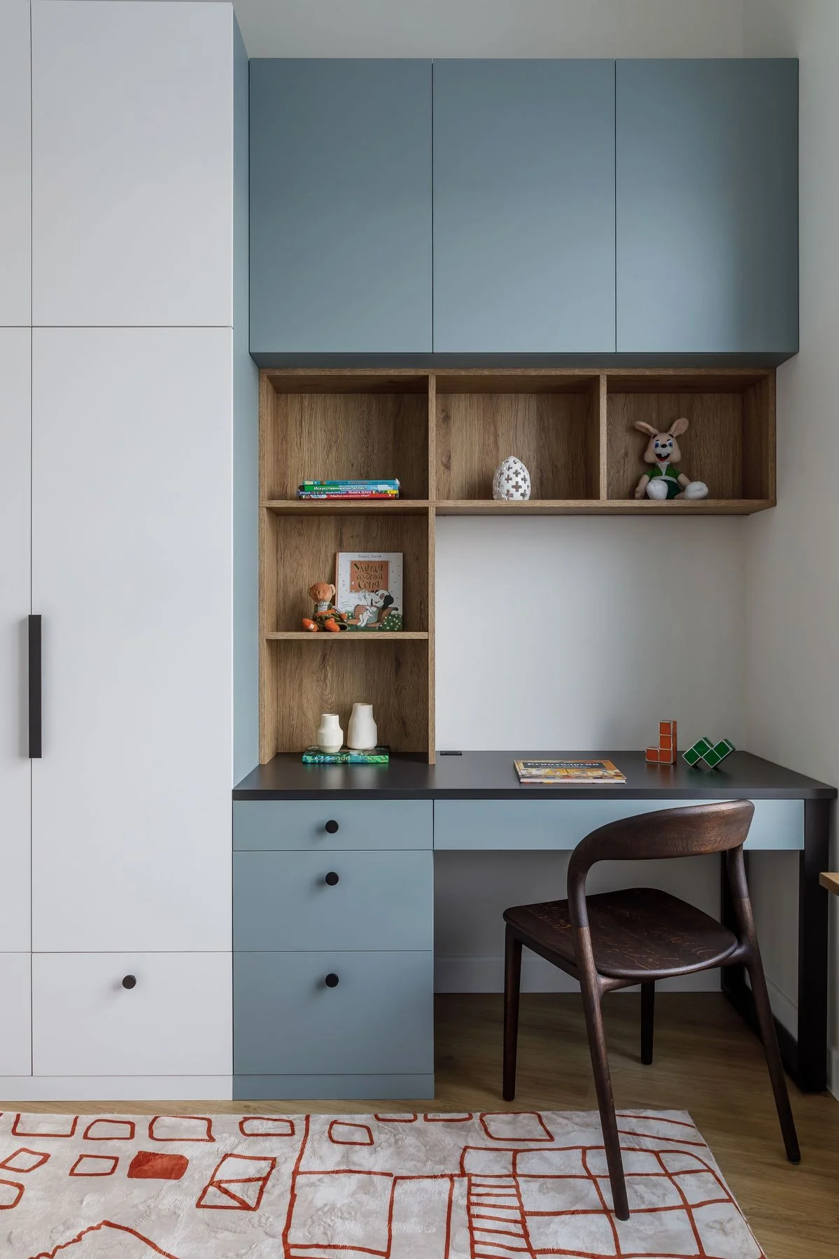 میز تحریر پسرانه نوجوان