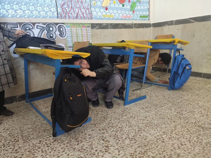 برگزاری مانور سراسری زلزله و ایمنی در ۲۰ مدرسه استثنایی کردستان