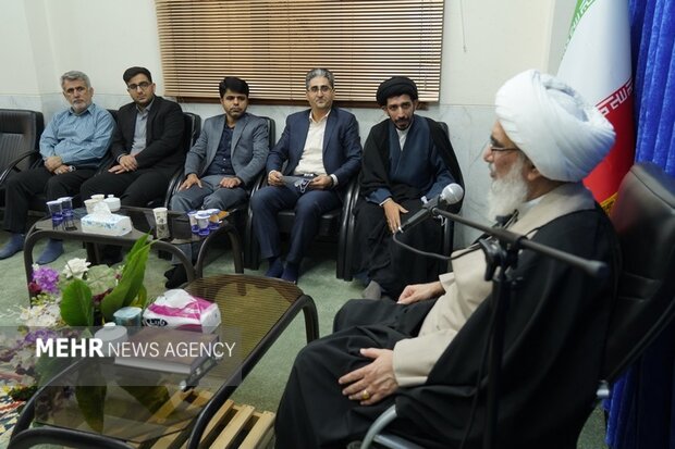 امام جمعه بوشهر: چرا مشکلات عشایر استان هنوز حل نشده‌اند؟ جدیت مسئولان در پیگیری ضروری است!