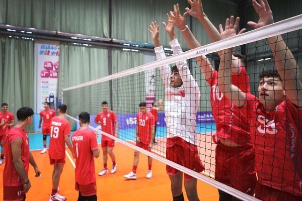 پیروزی مقتدرانه پسران و دختران نوجوان ایران در آغاز رقابت‌های جهانی والیبال دانش‌آموزی!