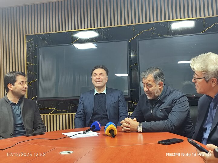 مظفری زاده: چمن یادگار امام تبریز در بهترین شرایط ممکن قرار دارد!