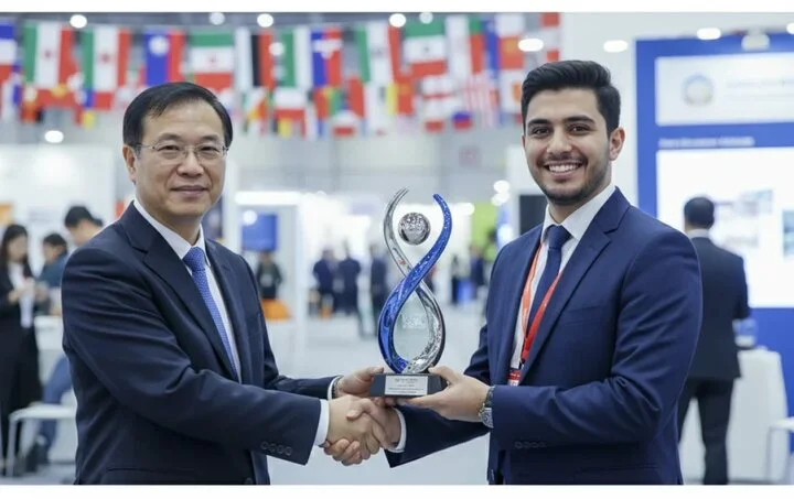 مدال طلا و جایزه پلاتینوم برای مخترع جوان دانشگاه علوم پزشکی آزاد