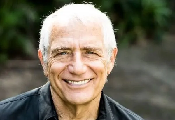 دیدگاه دین هیمر در کتاب «ژن خدا»؛ آیا باور به خدا ریشه ژنتیک دارد؟