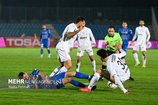 دلایل کم اثر شدن بهترین بازیکن استقلال/ اتفاقی که به آبی ها لطمه زد