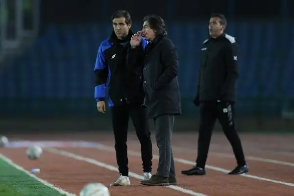 چند دستگی در استقلال/ ساپینتو نتایج ضعیف را گردن دیگران میاندازد!