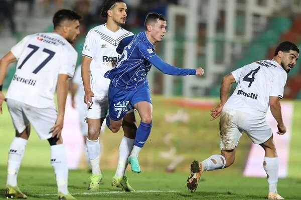 چرا یاسر آسانی در استقلال ناگهان خاموش شد؟ ۴ بازی بدون گل و پاس گل جنجالی!