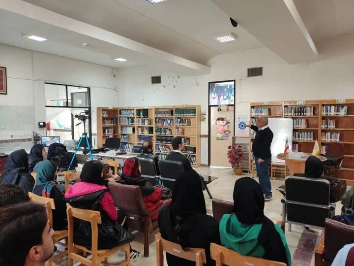 کرمانشاه به استقبال طرح «کتابخانه برای همه» با محوریت تقویت تاب‌آوری رفت!