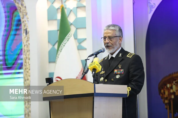 امیر دریادار سیاری در همایش زوج‌های جوان ارتش چه پیام مهمی داد؟