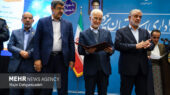 واگذاری ۴ مجوز بی‌نام سرمایه‌گذاری در یزد با حضور وزیر کشور؛ پروژه‌های بزرگ در راه استان!