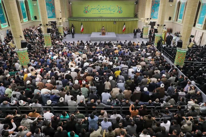 مداح کرمانشاهی با نوای پرشور، ستایش بی‌نظیر حضرت زهرا(س) را رقم زد