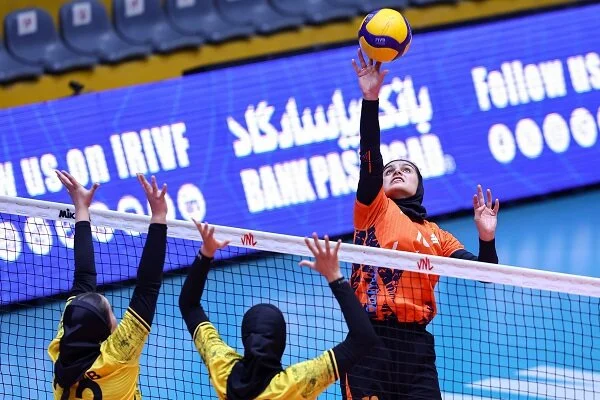 جدال نفس‌گیر مدعیان لیگ برتر بانوان؛ آیا صدر جدول جا‌به‌جا می‌شود؟