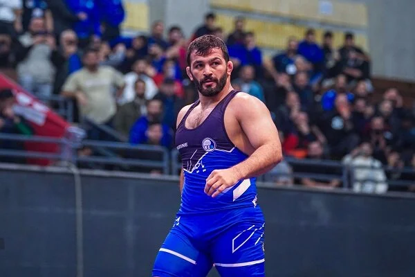 خوب، بد و زشت لیگ کشتی آزاد؛ از بازگشت یزدانی تا جنجال و شعار عجیب!