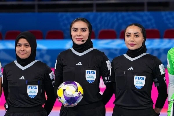 درخشش دو داور زن ایرانی در حساس‌ترین بازی فوتسال آسیایی؛ قدرت نمایی بی‌سابقه!