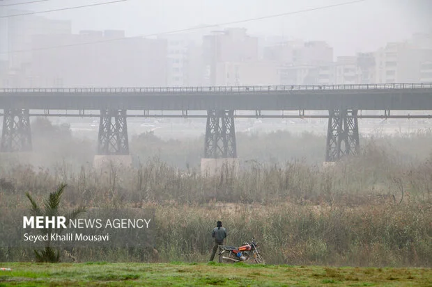 هوای ۱۶ شهر خوزستان در وضعیت هشدار؛ نفس‌ها درگیر آلودگی شدید شد!