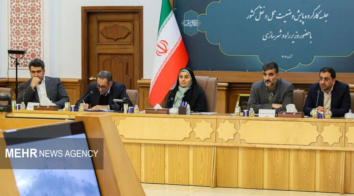 وزیر راه: تا ۱۰ روز آینده، ابهامات بیمه رانندگان به‌طور کامل رفع می‌شود!