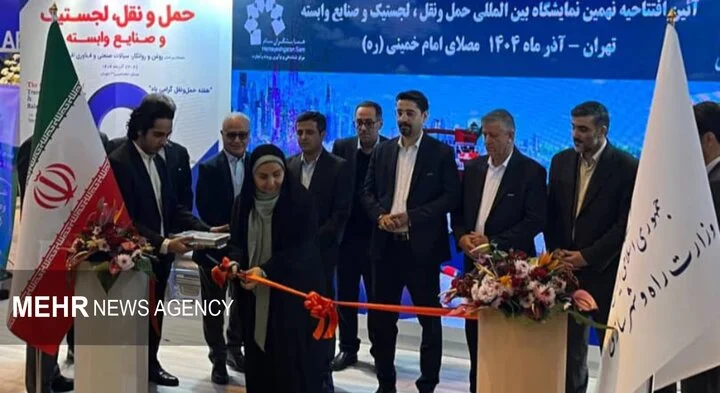 صادق: نهمین نمایشگاه حمل‌ونقل نماد اعتماد دولت به توان بخش خصوصی است