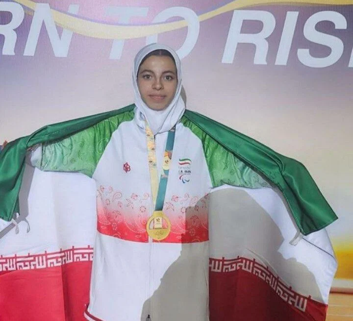درخشش بی‌نظیر دانش‌آموز فارس در پاراآسیایی جوانان ۲۰۲۵؛ طلای تنیس روی میز به دست آمد!