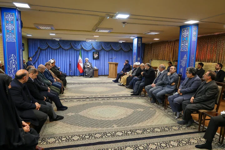 مطهریاصل: حل مسائل حقوقی نیازمند نگاه بلندمدت و غیرسیاسی است