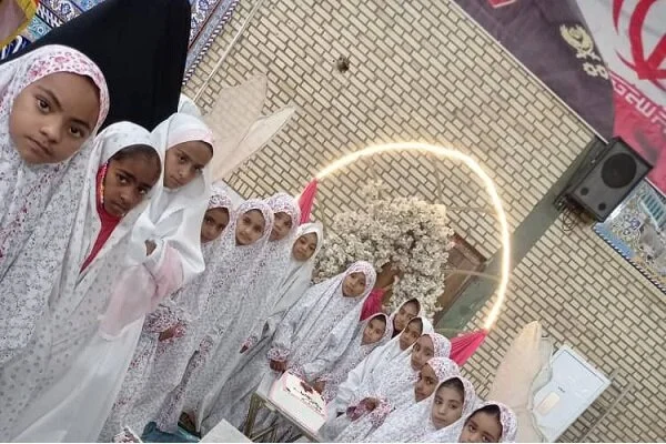 جشن تکلیف دختران پایه سوم در دلگان؛ روزی پر از شور و معنویت که فراموش نمی‌شود!