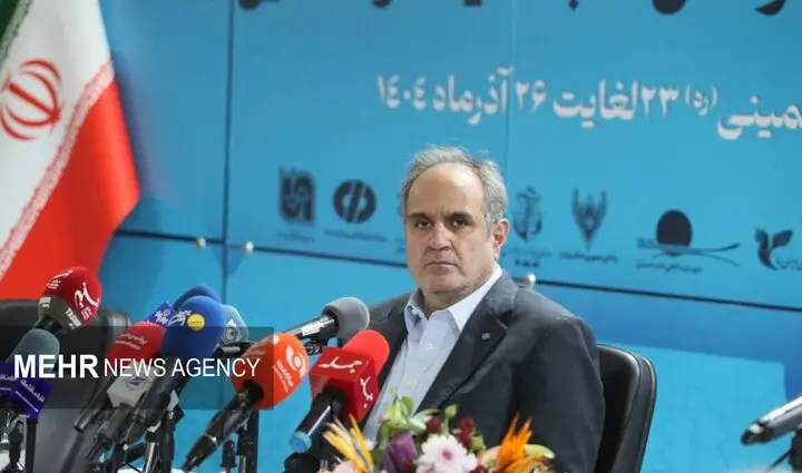 امیرانی فاش کرد: چرا خانه‌های سازمانی فرودگاه مهرآباد هنوز خالی نشده‌اند؟