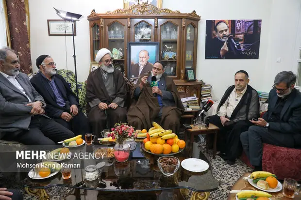 استاد مهدی آصفی، مداحی را امتداد سنت وعظ، تحقیق و دقت در متن می‌داند