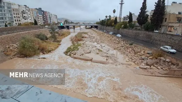 رودخانه خشک شیراز پس از ۱۸ ساعت باران سنگین؛ آیا تغییر بزرگی رخ داده؟