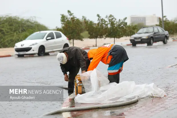 آب‌گرفتگی شدید کیش؛ وقتی زیرساخت‌ها در برابر باران تسلیم می‌شوند!