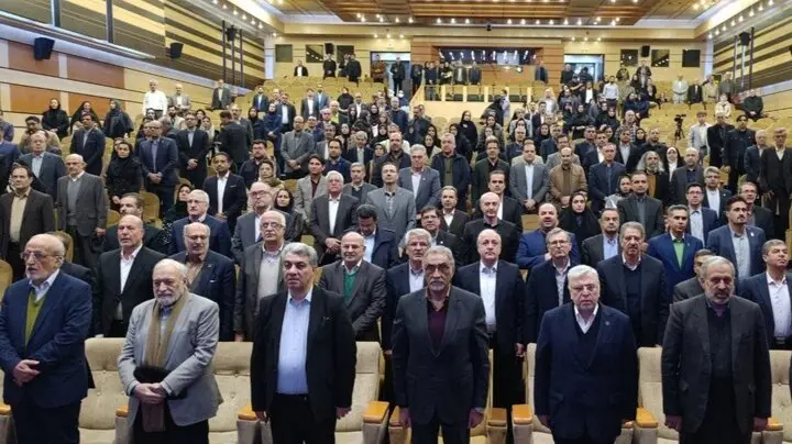 معاون استاندار اردبیل با افتخار پژوهشگر برتر کشور شد!