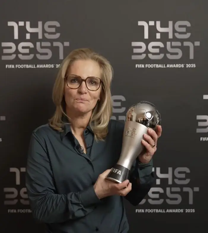 دمبله بهترین بازیکن سال فیفا شد