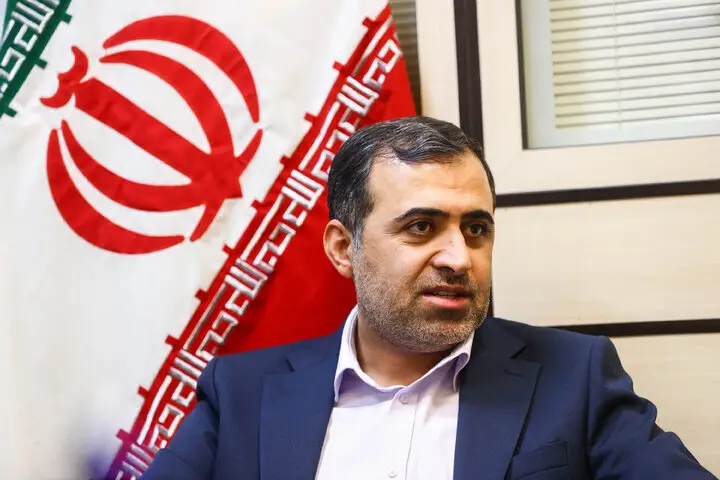 حسینی هشدار داد: تقویت هوشمندانه نهادهای فرهنگی؛ کلید مقابله با جنگ رسانه‌ای دشمن!