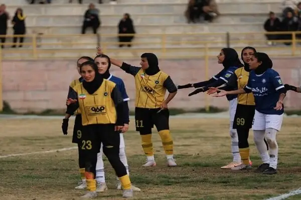 پرسپولیس در لبه تیغ؛ بازی احیای سرخها در شیراز