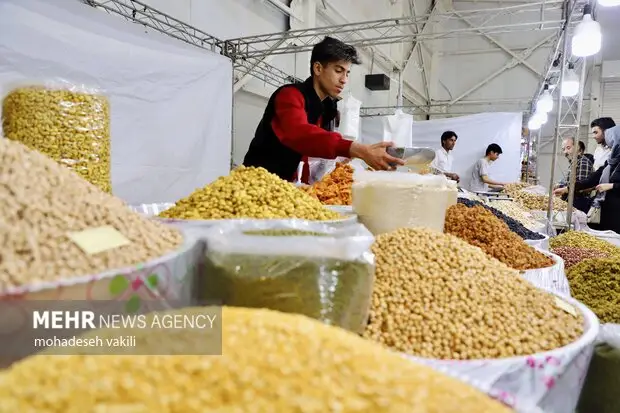 گرانی بی‌سابقه بازار بوشهر در آستانه شب یلدا؛ نظارت‌ها چگونه می‌تواند فشار را کاهش دهد؟