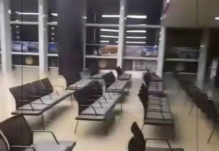 آب‌گرفتگی فرودگاه کیش؛ وقتی فساد بودجه را به زیرساخت‌ها می‌برد!