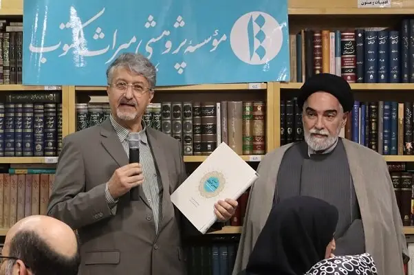 استاد و دانشمند زیاد پیدا میشود در دنیا، ولی فانی خیلی کم پیدا میشود