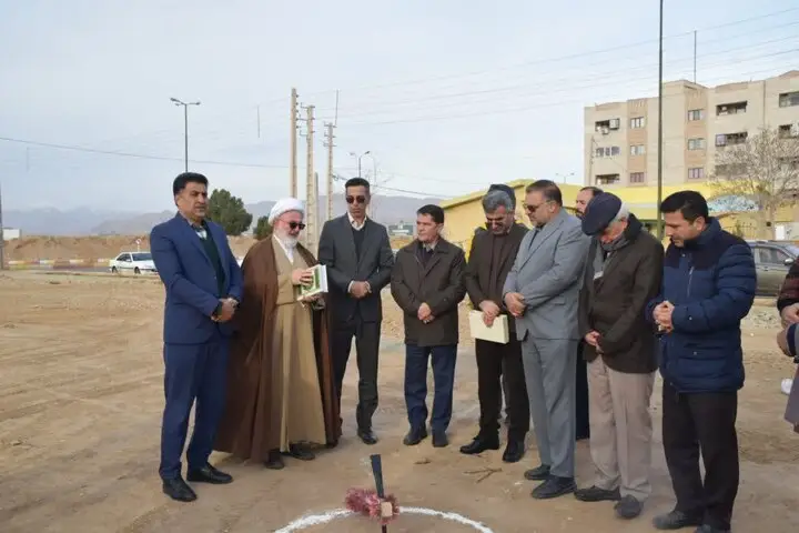 کلنگ‌زنی مدرسه ۹ کلاسه در شاهرود به همت خیر نیک‌اندیش؛ گامی بزرگ برای عدالت آموزشی