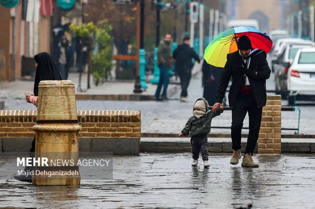 سرمای بی‌سابقه و یخبندان ادامه دارد؛ پایان بارش‌های سنگین کی و چگونه است؟