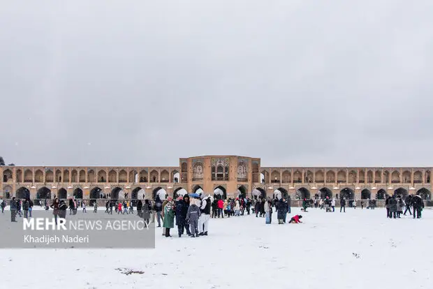 اصفهان برای سومین روز متوالی نفس می‌کشد؛ هوای پاک در دل کلان‌شهر تاریخی