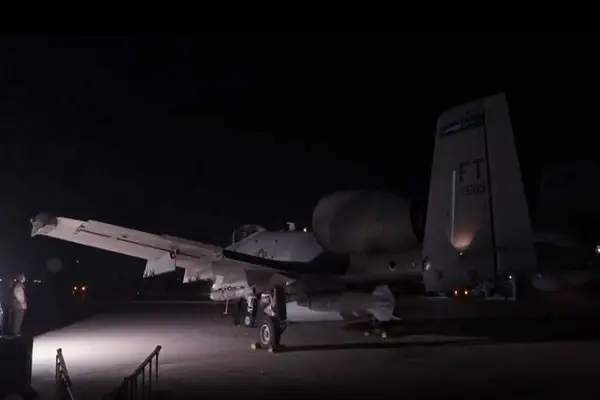 آمریکا با حملات بی‌سابقه، بیش از ۷۰ مقر داعش را در سوریه منهدم کرد!