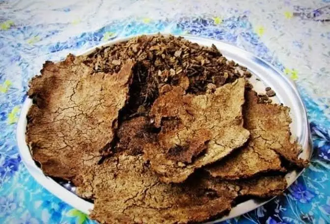 شبی به بلندای تاریخ: یلدا در کوهساران کریک با عطر نان تُنگ و شیرینی‌