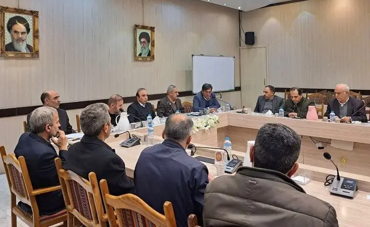 خلیلی اعلام کرد: حذف واسطه‌ها، کلید تنظیم بازار و حمایت از واردات در اردبیل