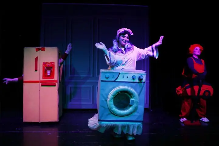 ۱۴ اجرای هیجان‌انگیز در سومین روز جشنواره تئاتر «شهر»؛ تماشایی از خیابان تا صحنه!