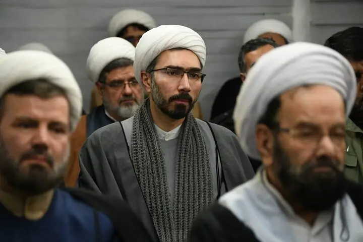 آیت‌الله طباطبایی‌نژاد: برای ساختن انسان‌ها محلی جز مسجد نداریم