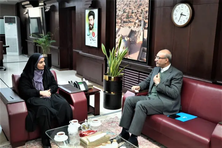 وزیر راه دستور فوری برای شتاب‌بخشی به پروژه‌های زیرساختی کرمانشاه صادر کرد