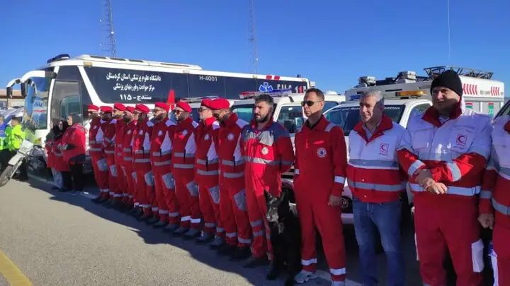 فعال‌سازی ۳۵ پایگاه زمستانی هلال‌احمر کردستان برای نجات در بحران‌های سرما!