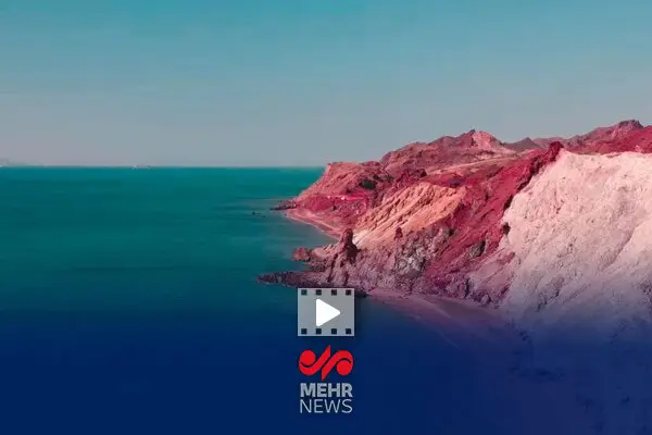 آبشار سرخ هرمز؛ راز حیرت‌انگیز یا نشانه هشداری جدی؟