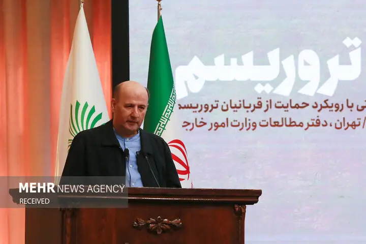 مرادی فاش کرد: چگونه انجمن حمایت از قربانیان ترور عدالت را پی‌گیری می‌کند؟