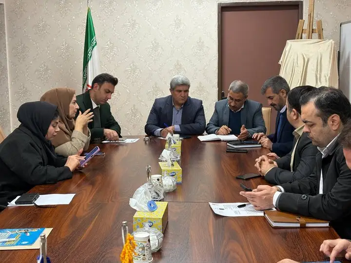 ورمقانی: تئاتر معلولان کردستان، جلوه‌ای بی‌نظیر از خلاقیت هنرمندان این دیار!